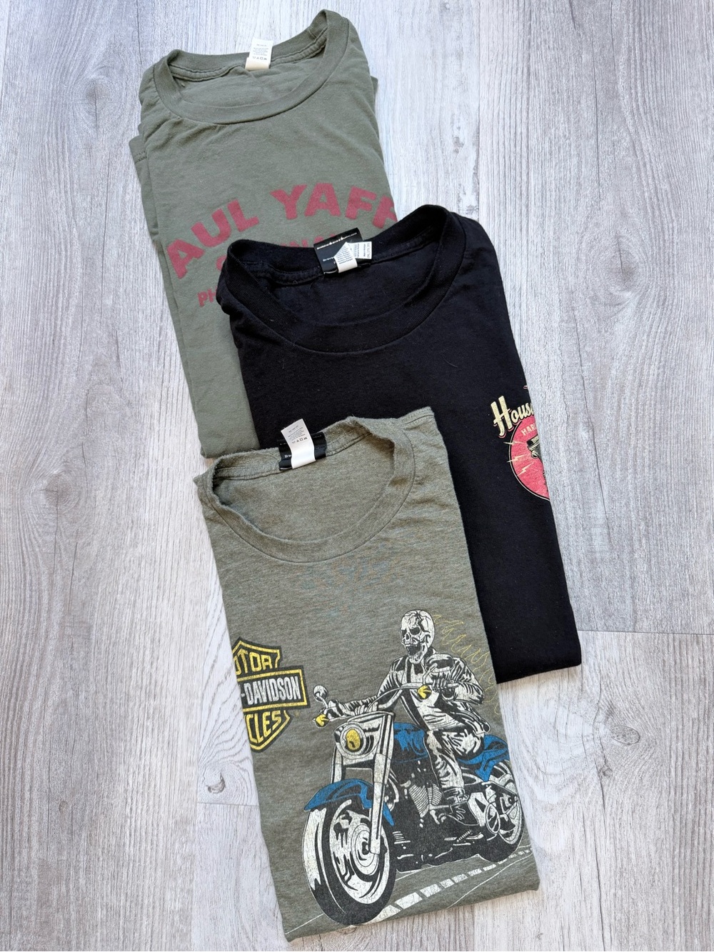 Harley-Davidson Motorcycle Lovers Tee Shirt Bundle Mens Size XXL
Green Black